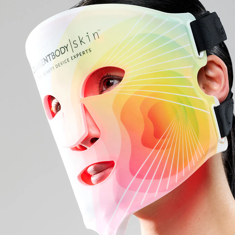 CurrentBody Skin 4-in-1 Mask & Brightening Neck & Décolletage Mask - Image 3